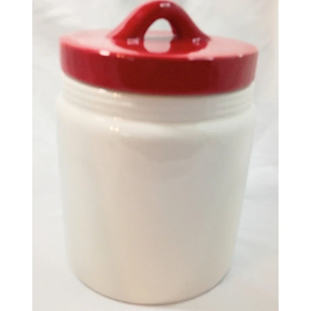 Merry Christmas Cookie Jar/Canister With Red And White Camper And Dog